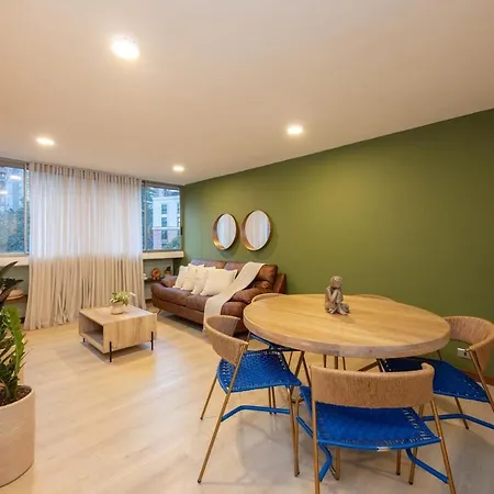 Comodo Y Recien Remodelado Apto De 2 Habitaciones Cerca A Provenza